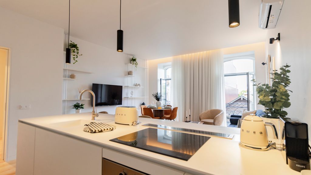 Almada 551 - 2.1 l Modern Haven by LovelyStay