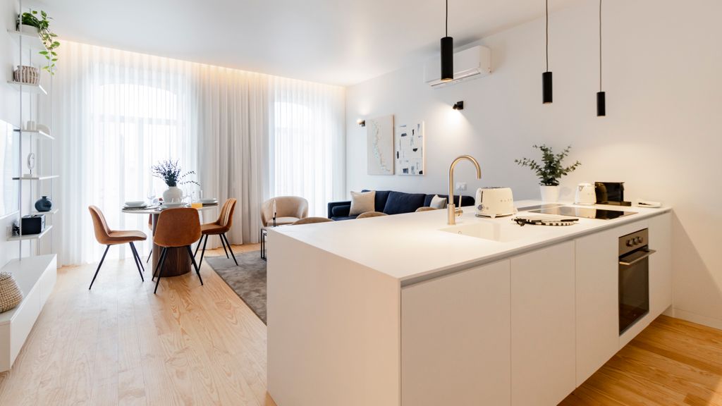 Almada 551 - 2.1 l Modern Haven by LovelyStay