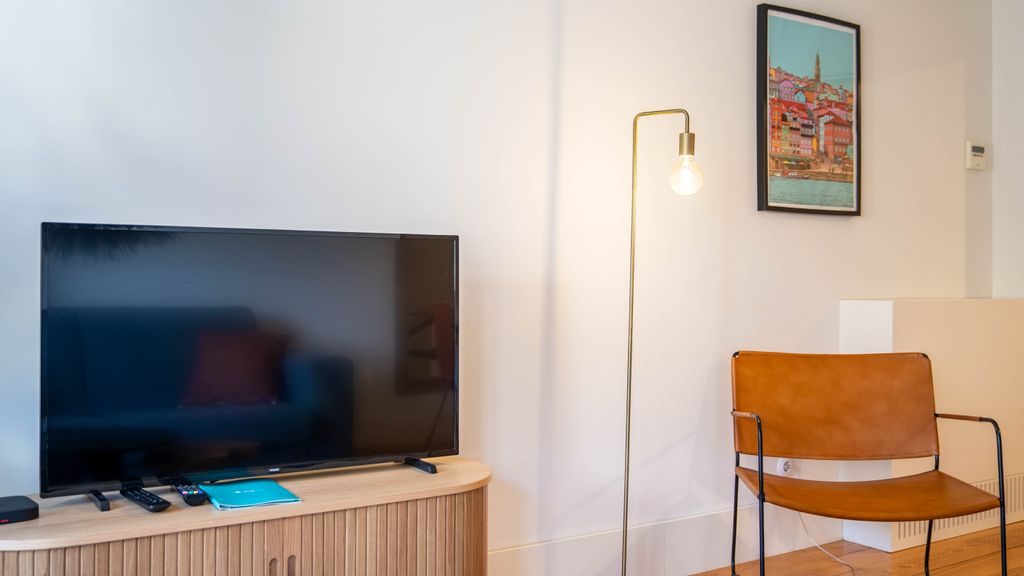 Historical Downtown Retreat Duplex by LovelyStay