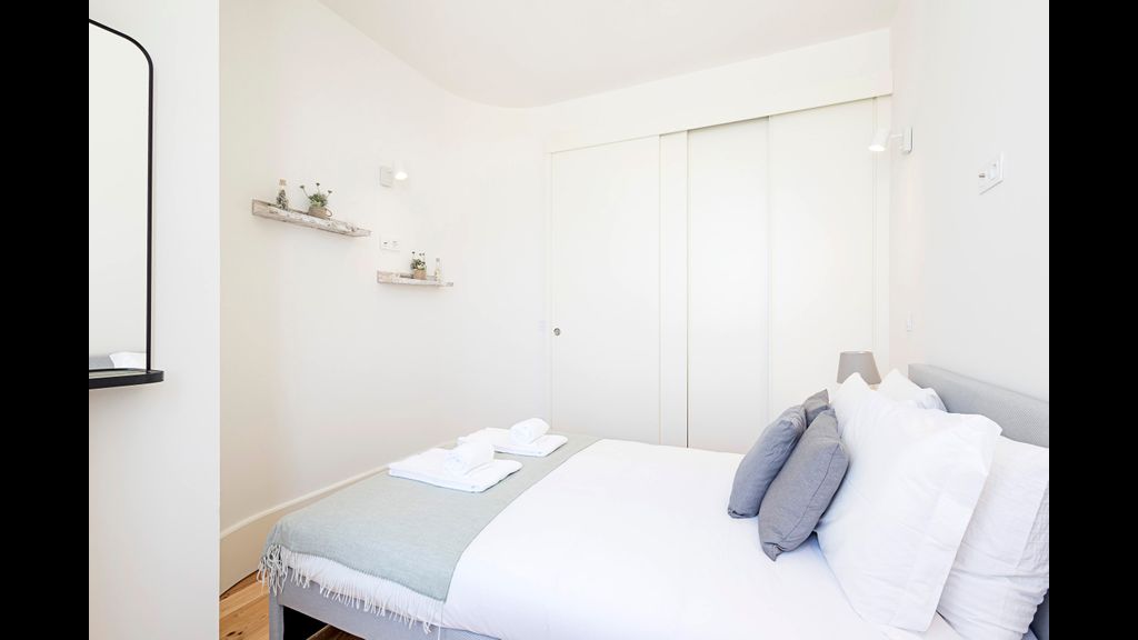 Cozy and Homely Getaway by LovelyStay