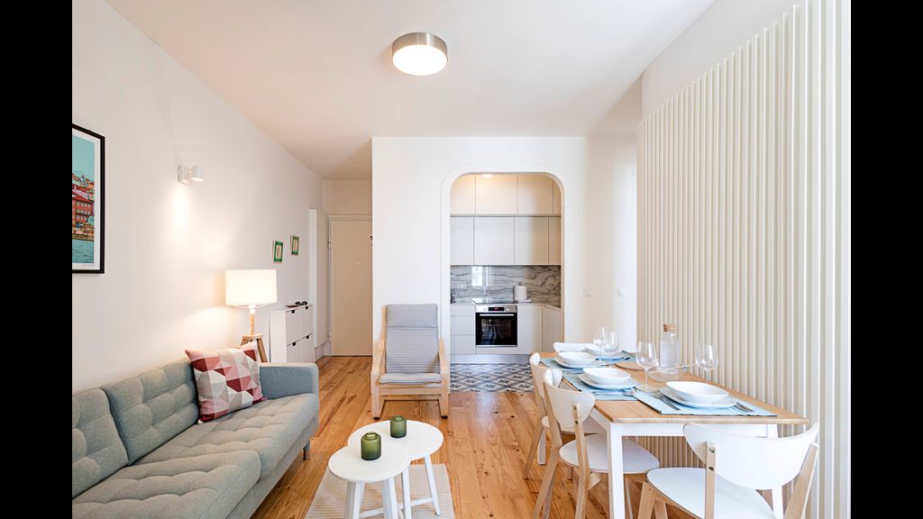 Cozy and Homely Getaway by LovelyStay