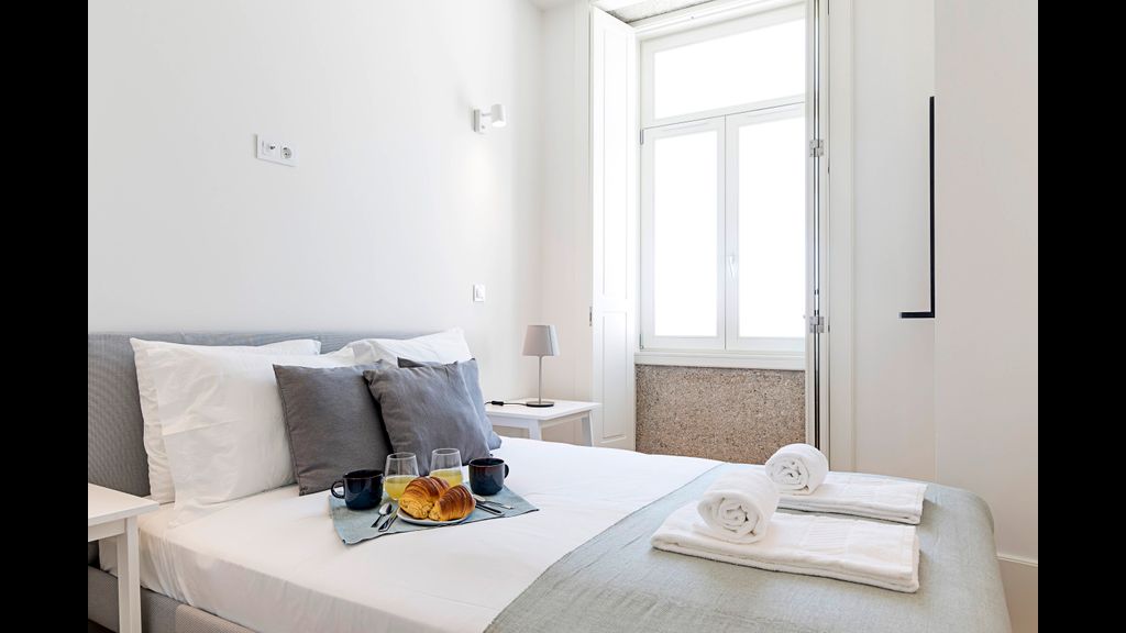 Cozy and Homely Getaway by LovelyStay