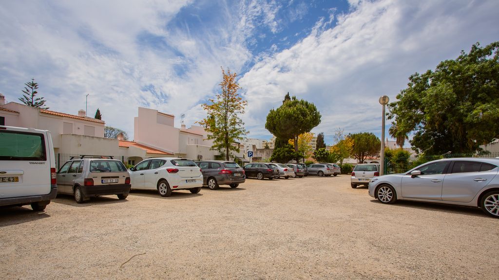 2 BDR Vilamoura Escape W/ Balcony by LovelyStay