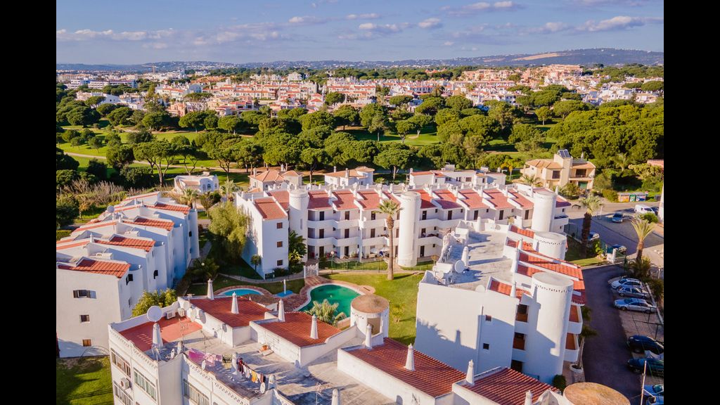 Terraços do Mar Flat W/ Pool by LovelyStay