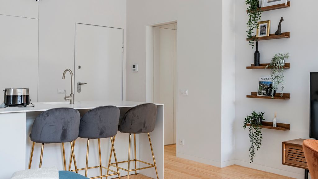 Almada 551 - 1.1 l Stylish Getaway by LovelyStay