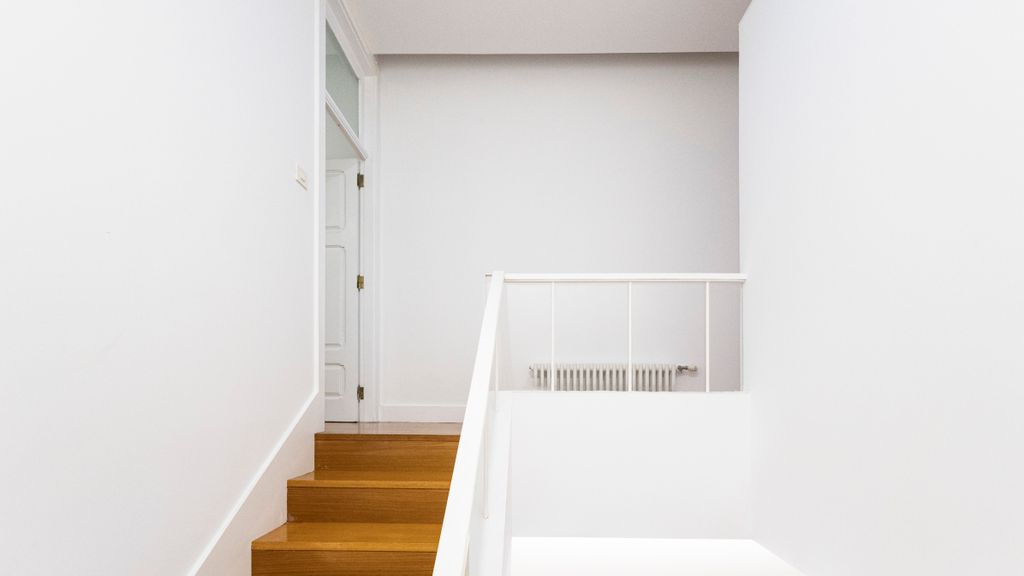 Fábrica Three-Story Charm by LovelyStay