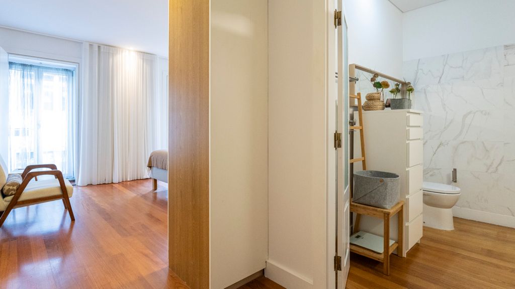 Fábrica Three-Story Charm by LovelyStay