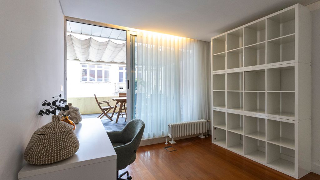 Fábrica Three-Story Charm by LovelyStay