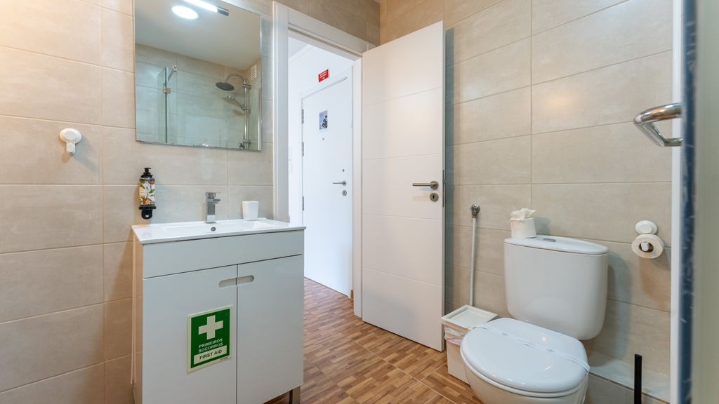 Praia da Rocha Apartment by LovelyStay