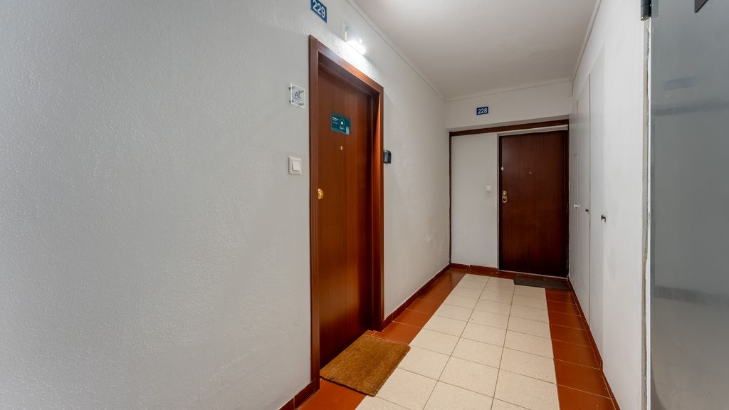 Praia da Rocha Apartment by LovelyStay