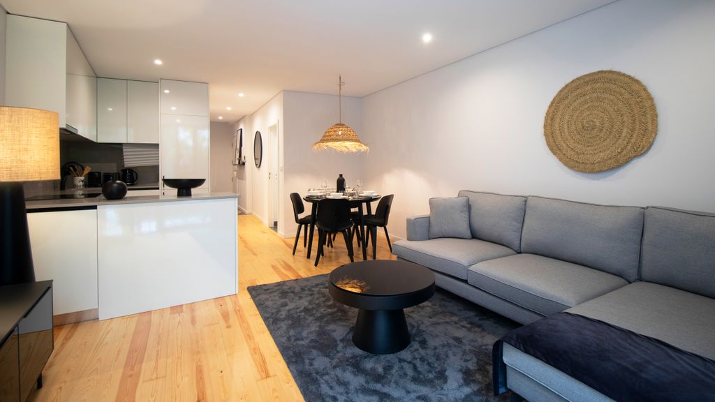 Premium 2BR Flat near Santa Catarina by LovelyStay