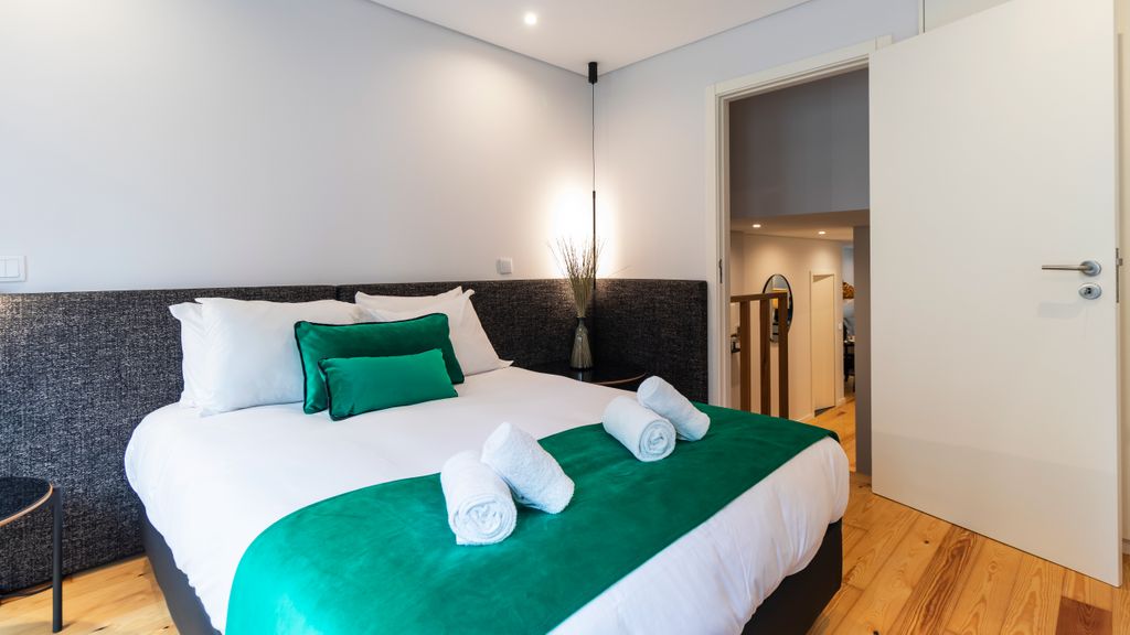 Premium 2BR Flat near Santa Catarina by LovelyStay