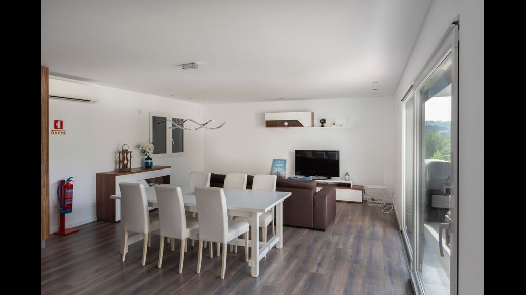 Amazing Sintra: Private Pool & Views by LovelyStay