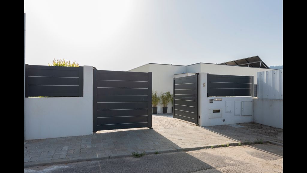 Amazing Sintra: Private Pool & Views by LovelyStay