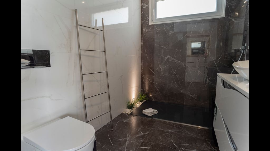 Amazing Sintra: Private Pool & Views by LovelyStay