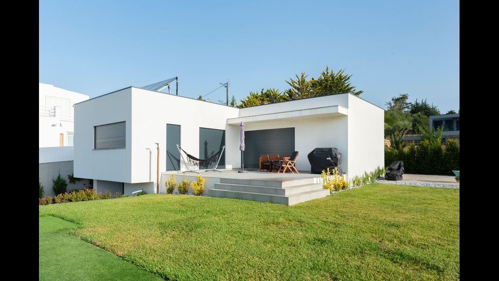 Amazing Sintra: Private Pool & Views by LovelyStay