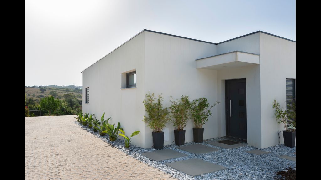 Amazing Sintra: Private Pool & Views by LovelyStay