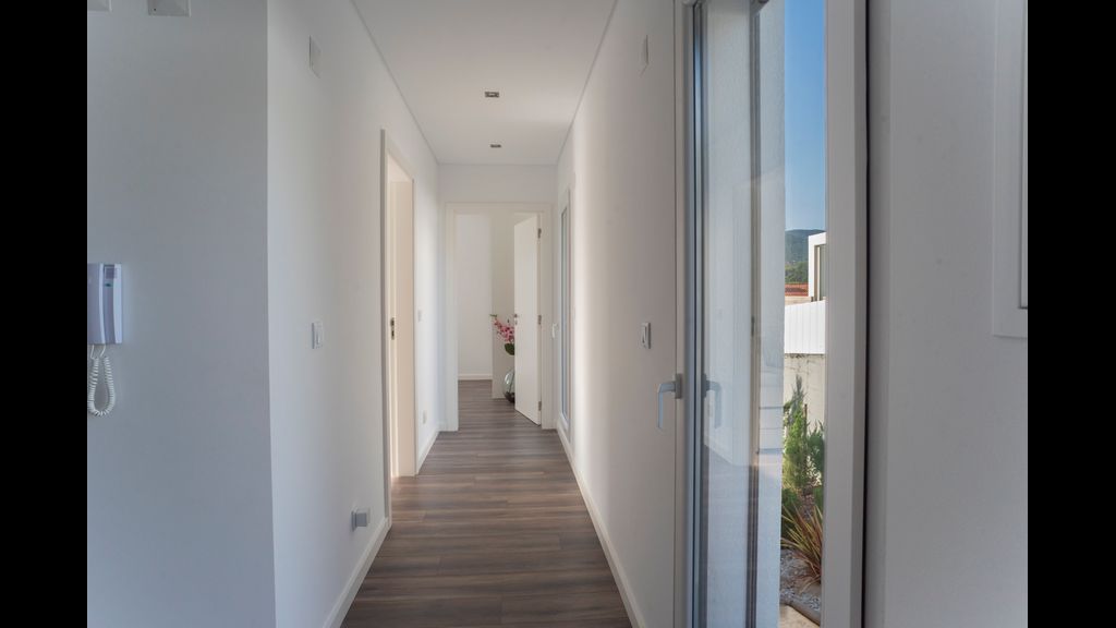 Amazing Sintra: Private Pool & Views by LovelyStay