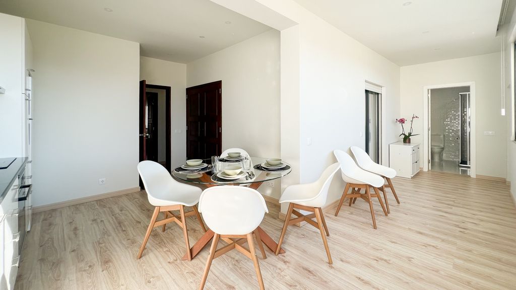 Loulé Sunny Retreat 2 by LovelyStay