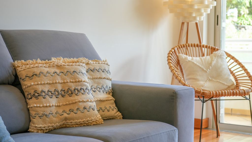 Aidan Apartment by LovelyStay
