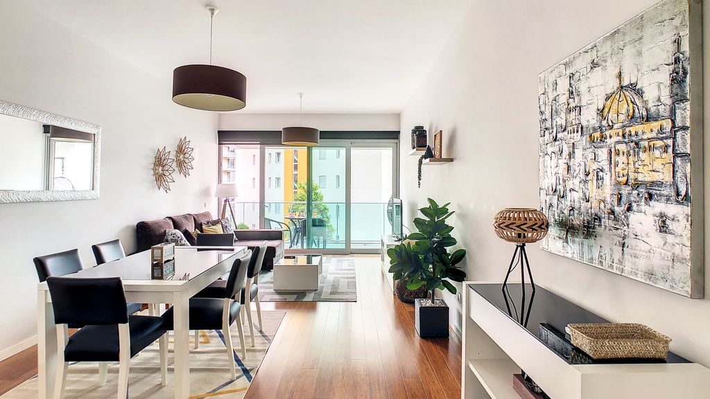 Alameda Apartment by LovelyStay