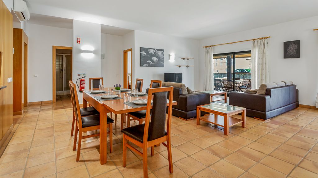 Wonderful Flat W/ Big Patio by LovelyStay