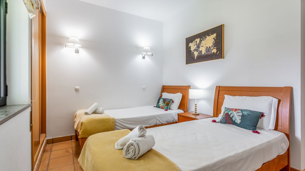 Wonderful Flat W/ Big Patio by LovelyStay