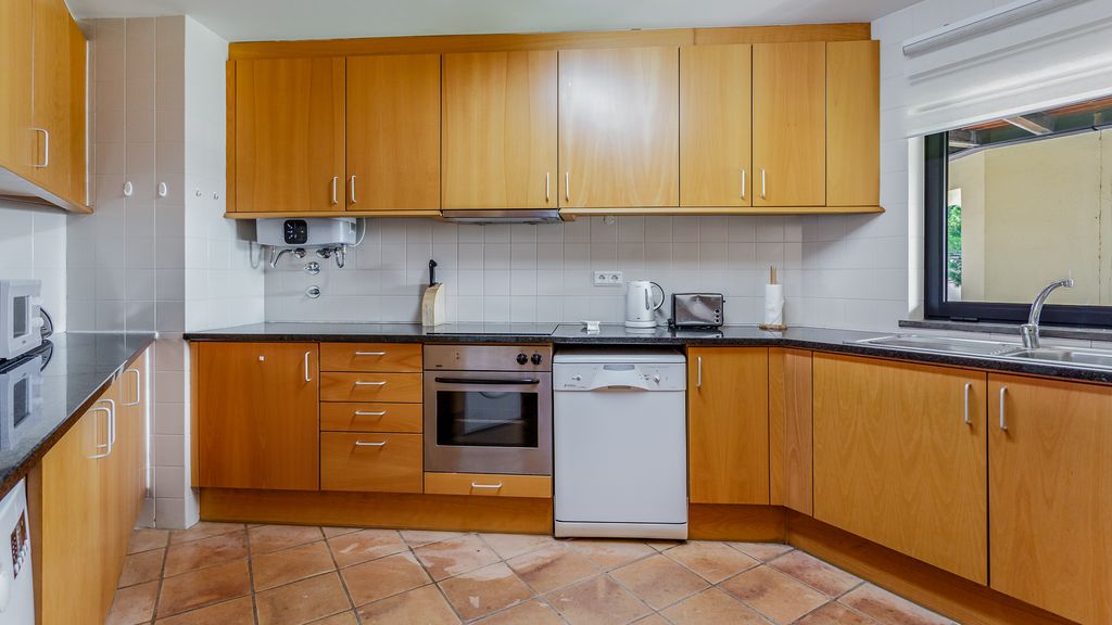 Wonderful Flat W/ Big Patio by LovelyStay