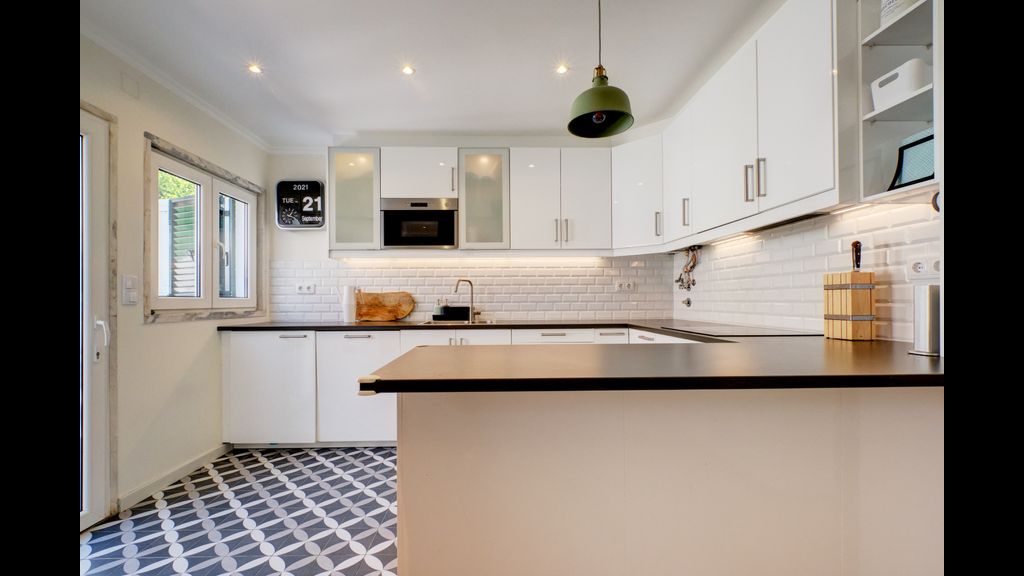 Comfortable Town House in Quiet Area by LovelyStay