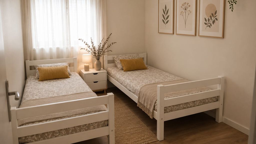 Comfortable Town House in Quiet Area by LovelyStay