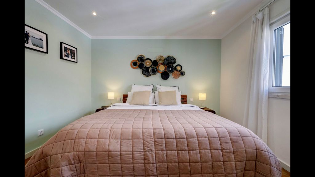 Comfortable Town House in Quiet Area by LovelyStay