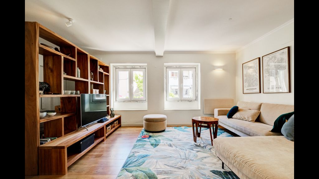 Comfortable Town House in Quiet Area by LovelyStay