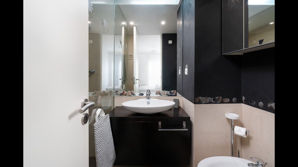 2 BDR Apartment W/Pool and Jacuzzi by LovelyStay