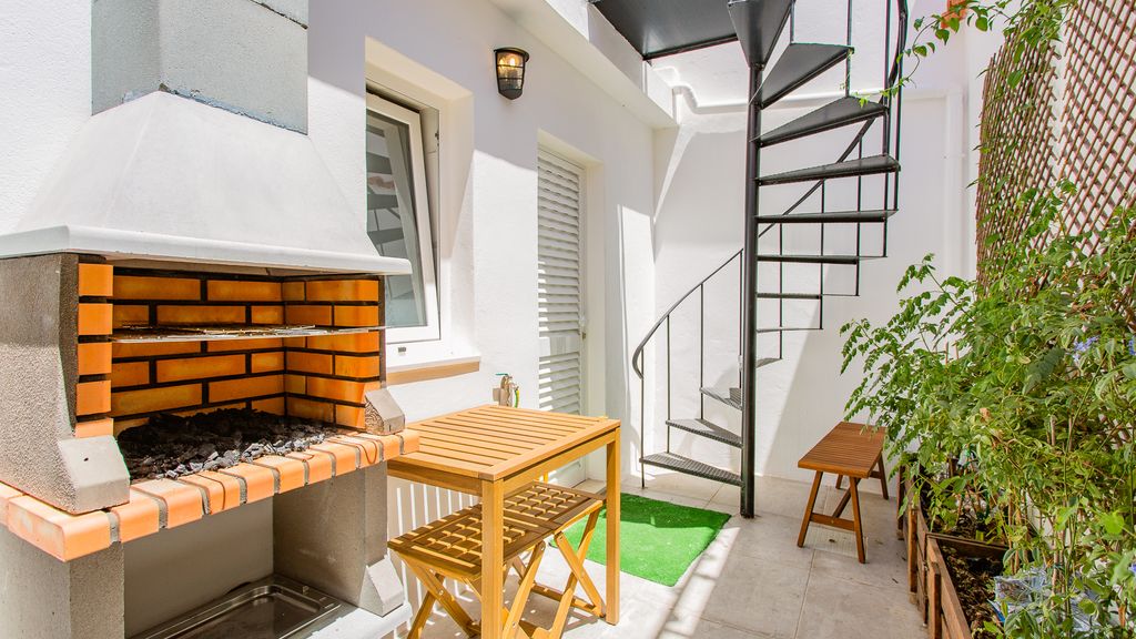 Stunning Flat in Silves by LovelyStay