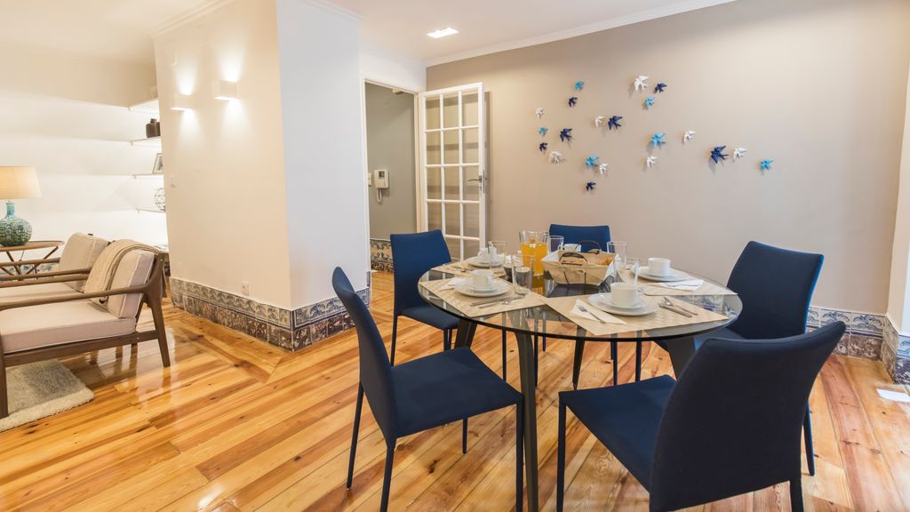 Downtown Magnificent Flat by LovelyStay