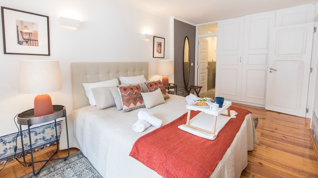 Downtown Magnificent Flat by LovelyStay