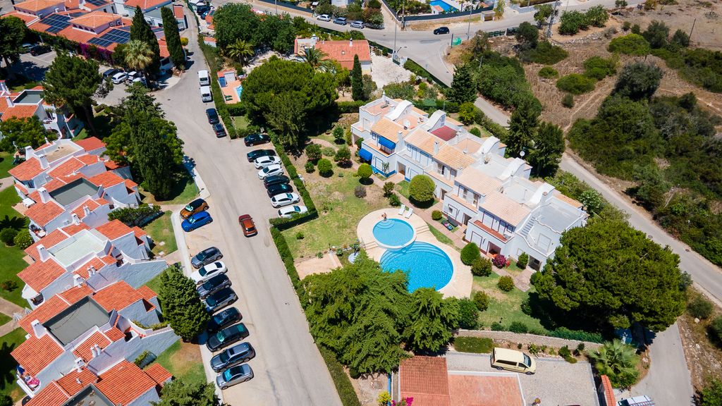 Casa Mia by LovelyStay