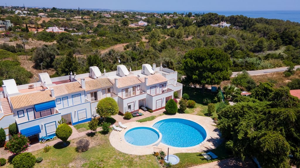 Casa Mia by LovelyStay