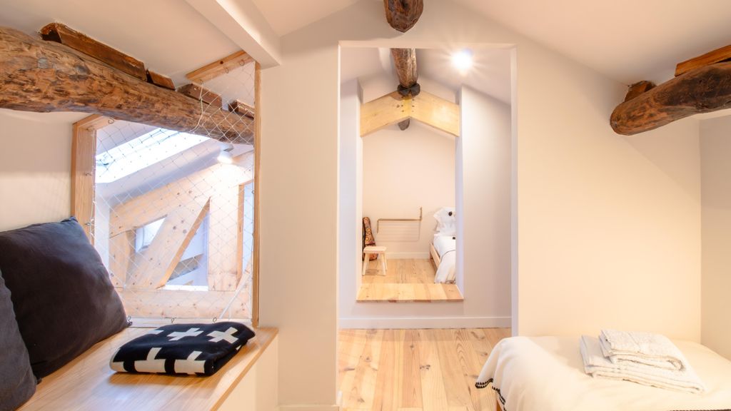 Olive Tree House by LovelyStay