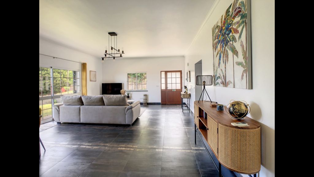 Casa DaSa by LovelyStay