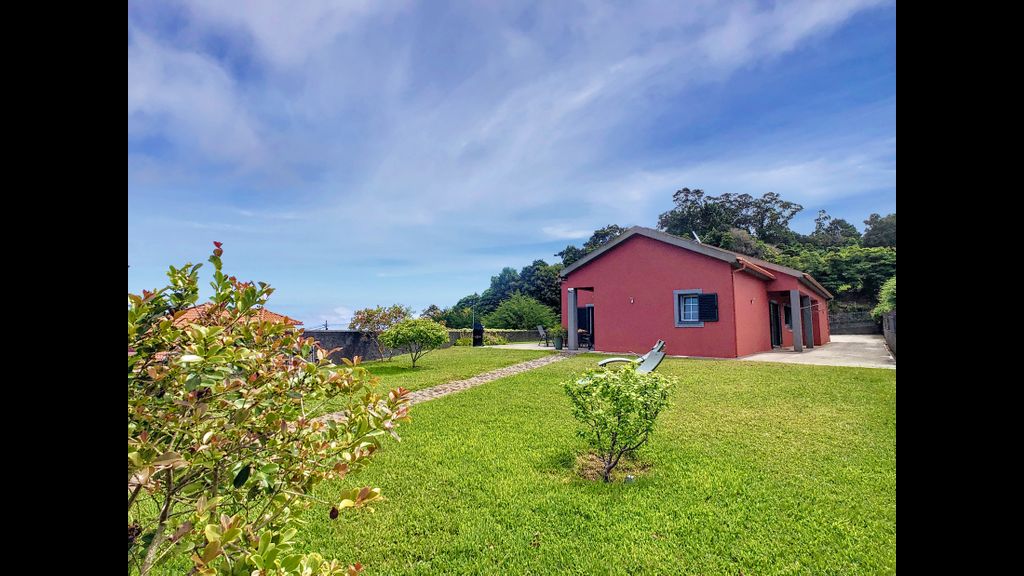 Casa DaSa by LovelyStay
