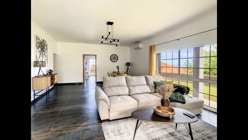 Casa DaSa by LovelyStay