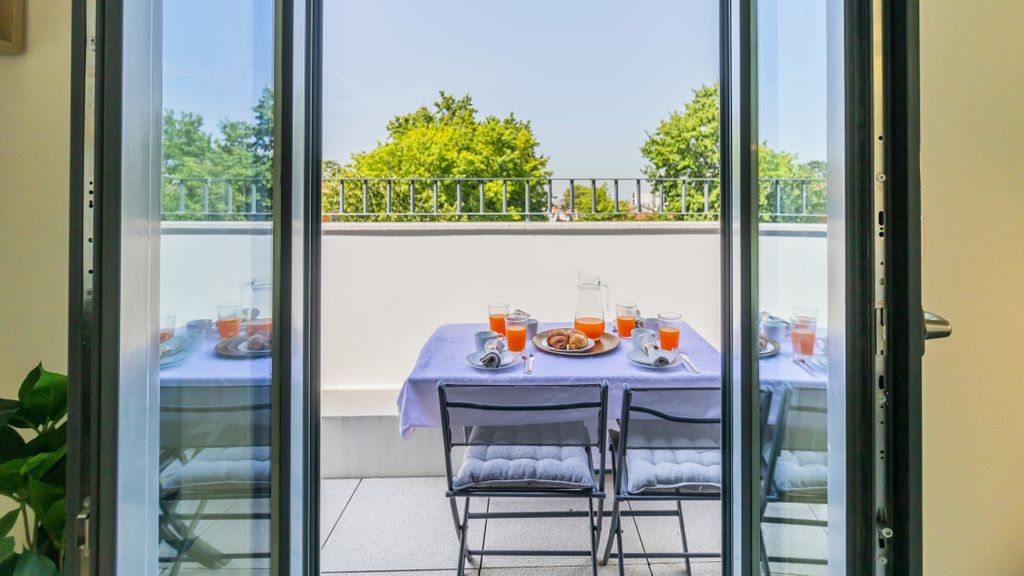 Terrace Pool Apartment Oporto by LovelyStay
