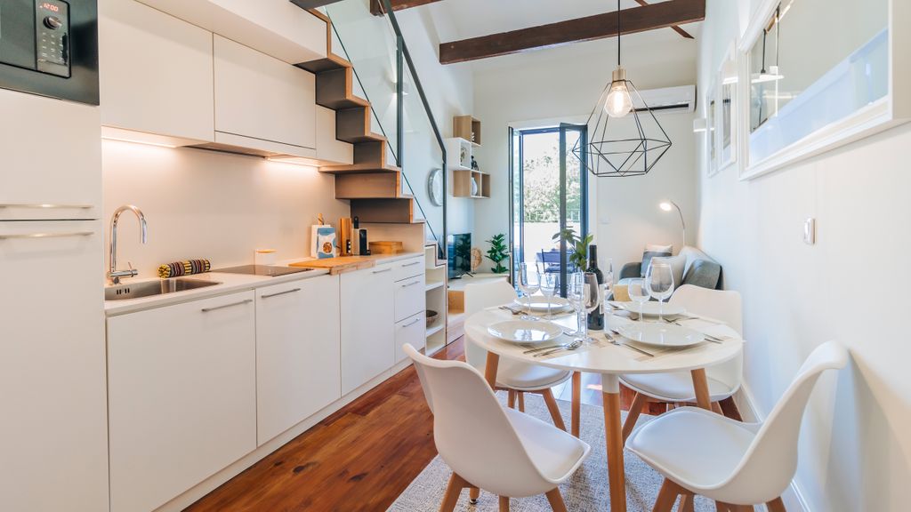 Terrace Pool Apartment Oporto by LovelyStay