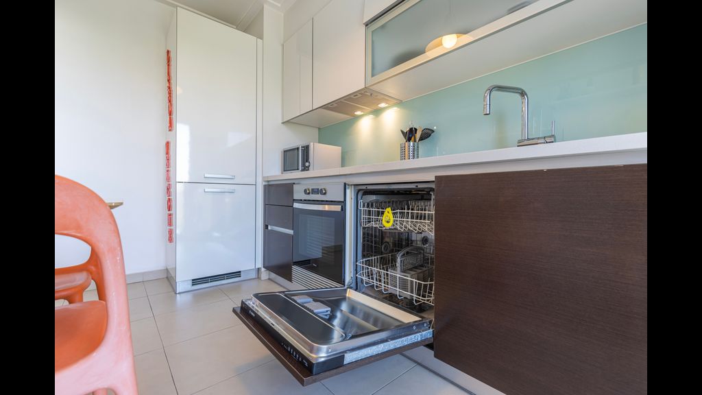 Lovely 1 BDR Apartment W/ Pool by LovelyStay