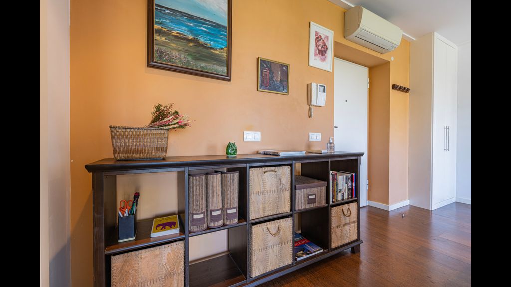 Lovely 1 BDR Apartment W/ Pool by LovelyStay