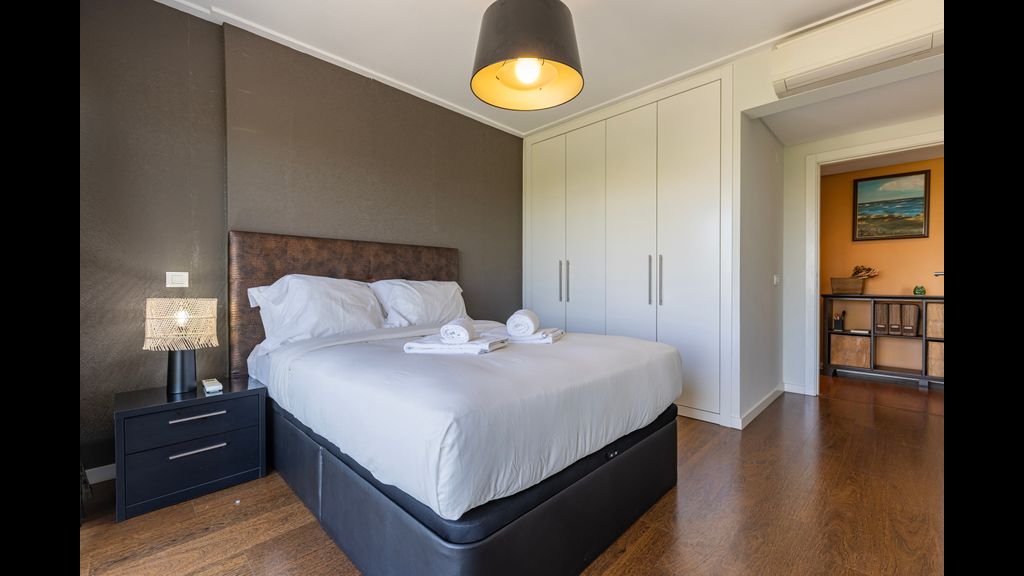 Lovely 1 BDR Apartment W/ Pool by LovelyStay