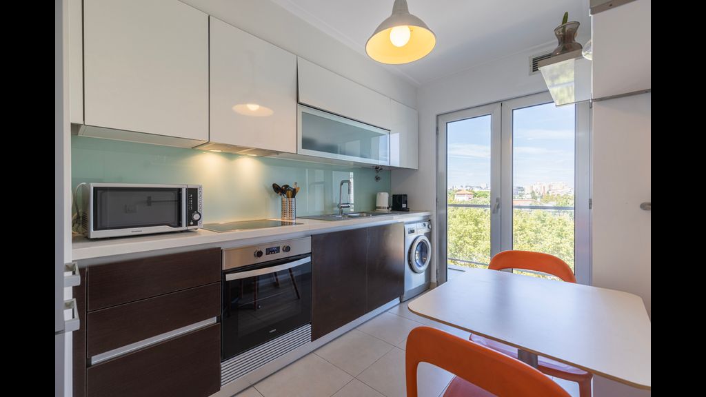 Lovely 1 BDR Apartment W/ Pool by LovelyStay