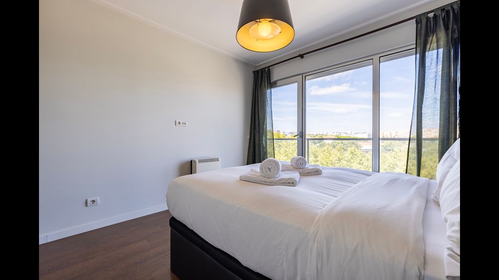 Lovely 1 BDR Apartment W/ Pool by LovelyStay