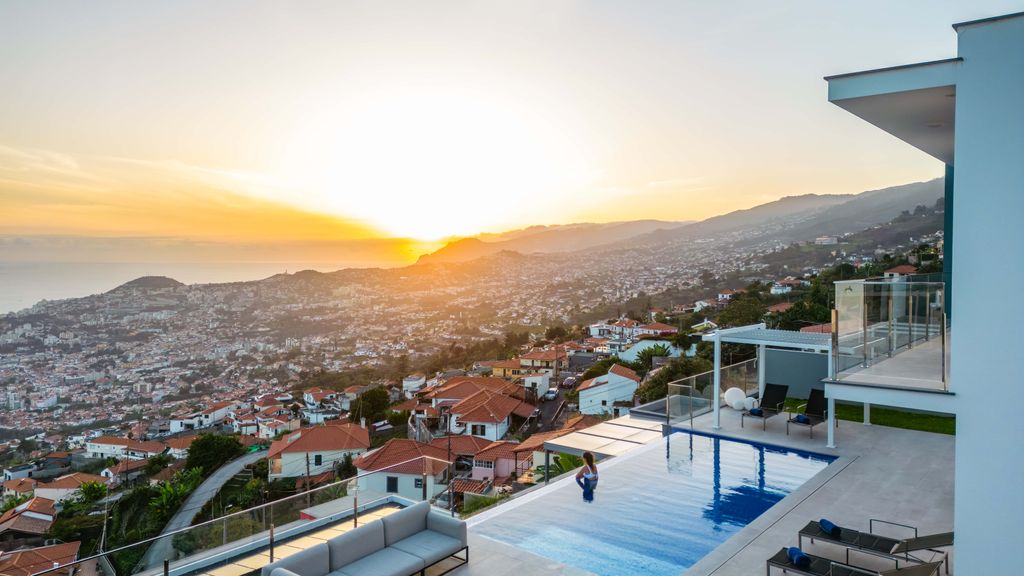 Villa Boa Nova Branca by LovelyStay